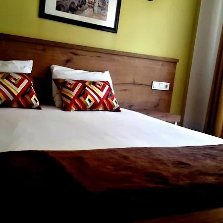 Taner Hotel