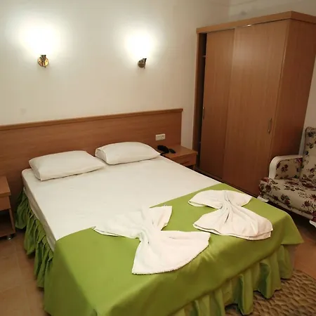 Hotel Taner 3*