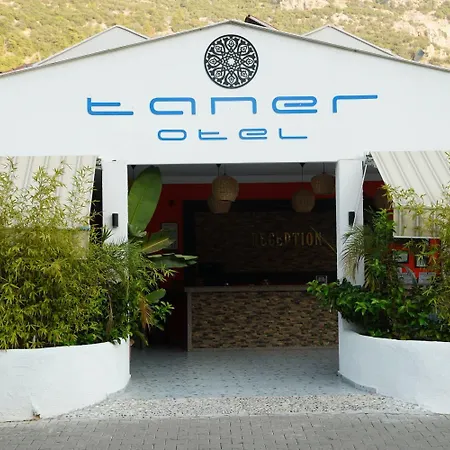 Taner Hotel 3*