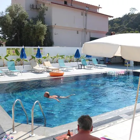 Hotel Taner